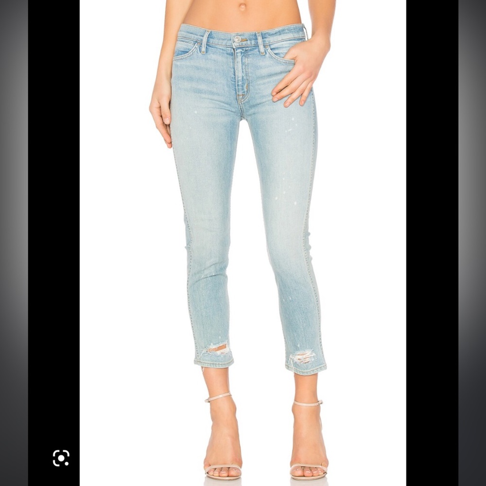 Hudson jeans Savy Midrise in crop straight.